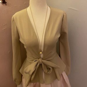 Lantern sleeve blazer